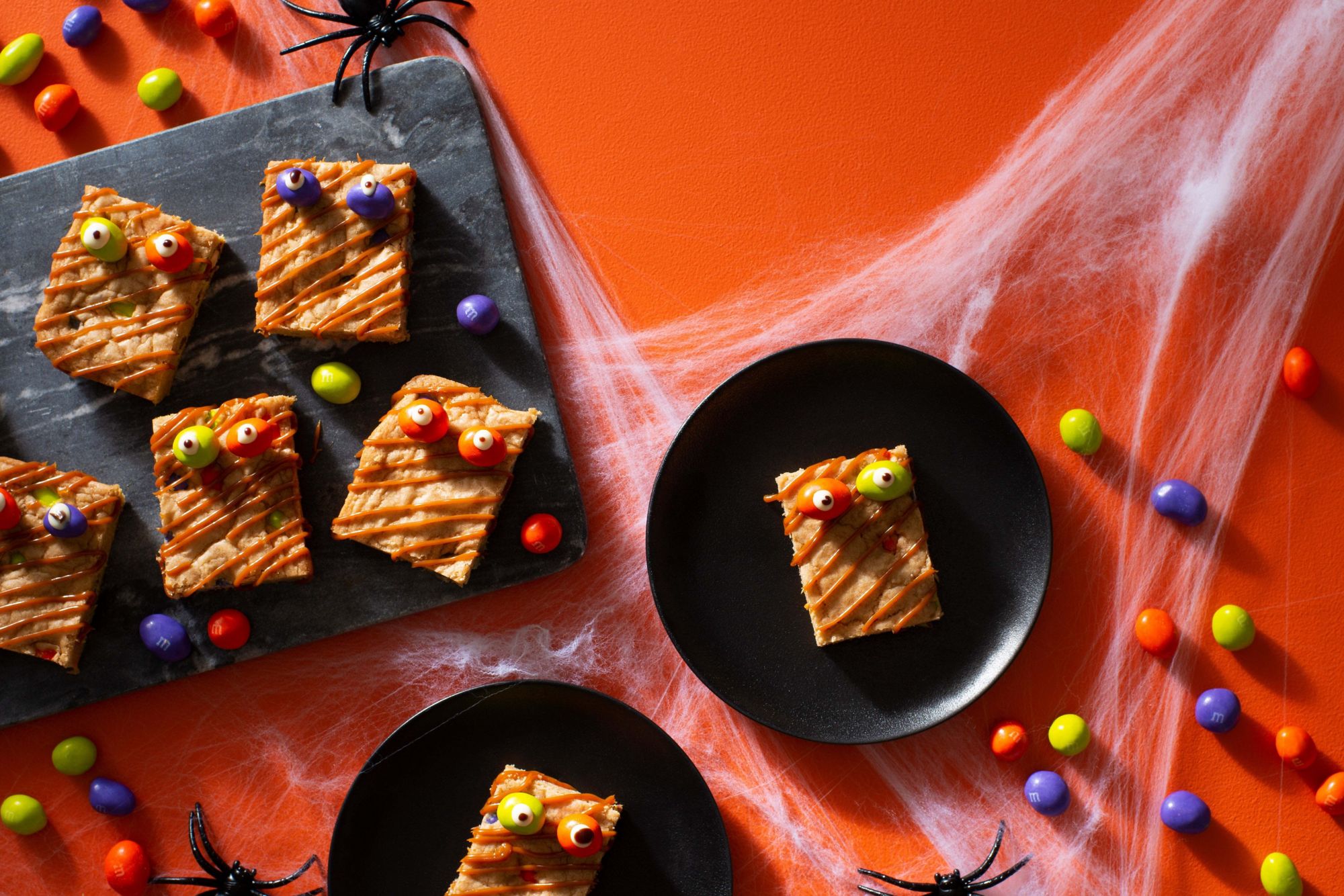 Caramel Blondie Eyeball Bars